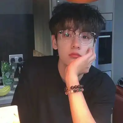 雍恨云
